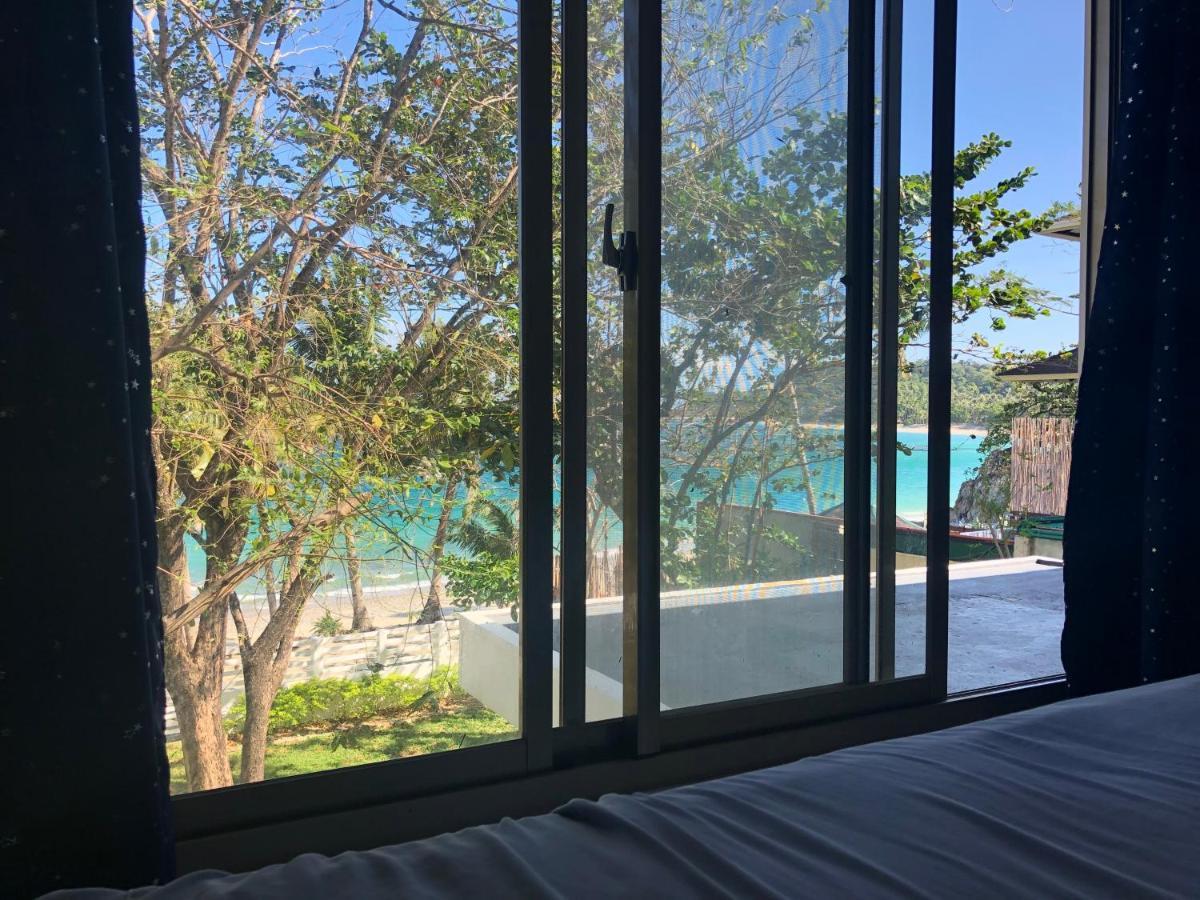 Amami Beachfront Villa With Private Beach Puerto Galera Exteriör bild