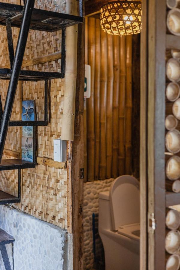 Amami Beachfront Villa With Private Beach Puerto Galera Exteriör bild
