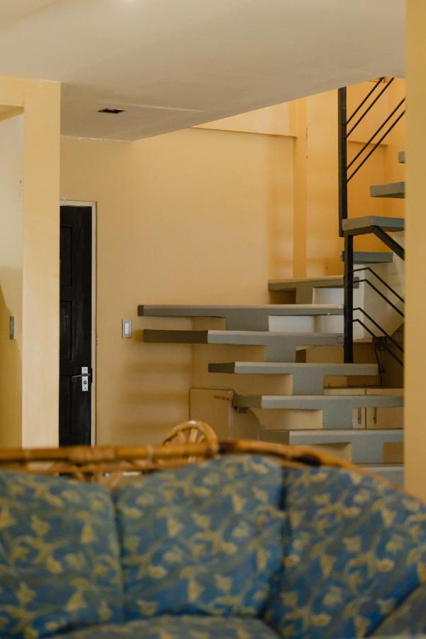 Amami Beachfront Villa With Private Beach Puerto Galera Exteriör bild