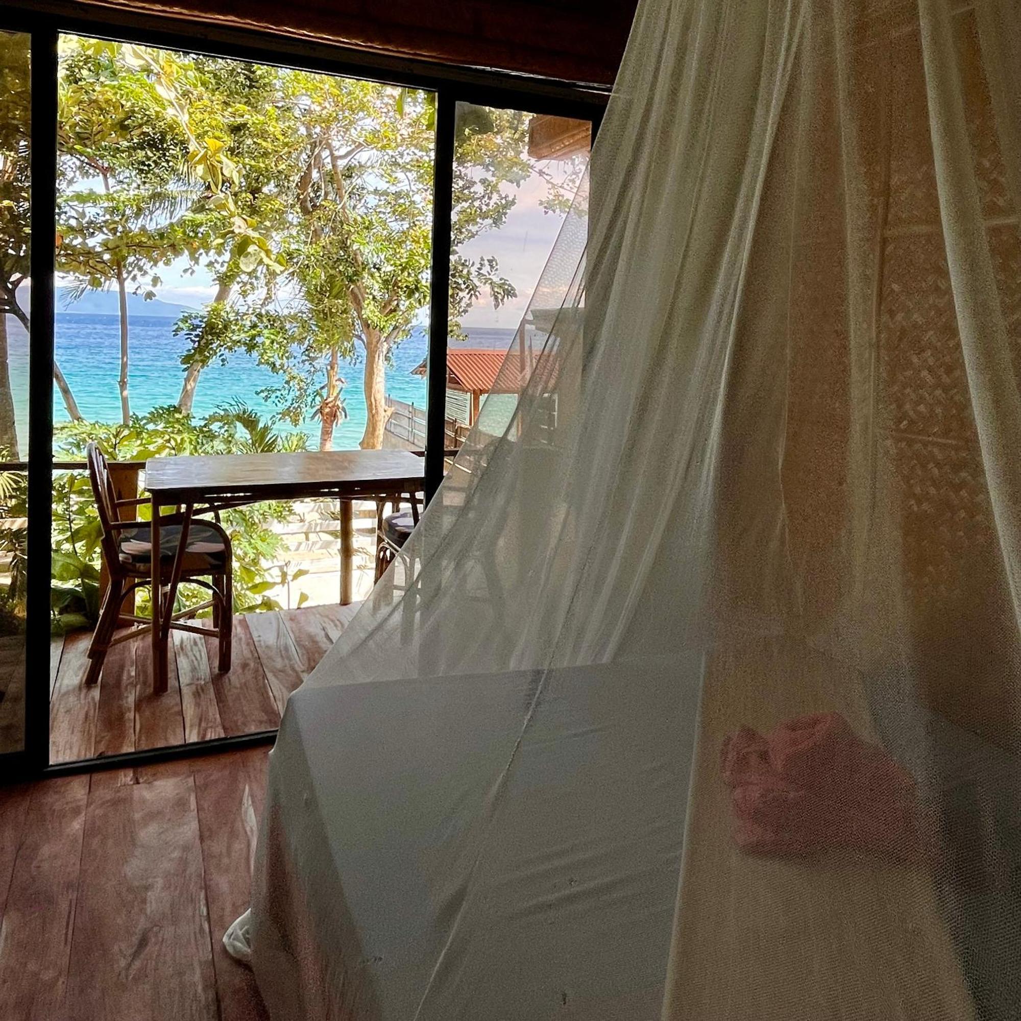 Amami Beachfront Villa With Private Beach Puerto Galera Exteriör bild